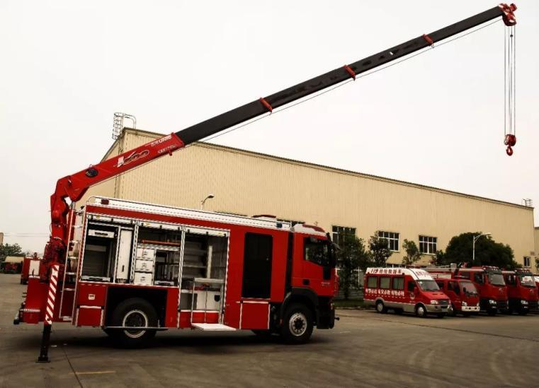 Гусеничный кран UNIC URV264K с установкой на грузовик