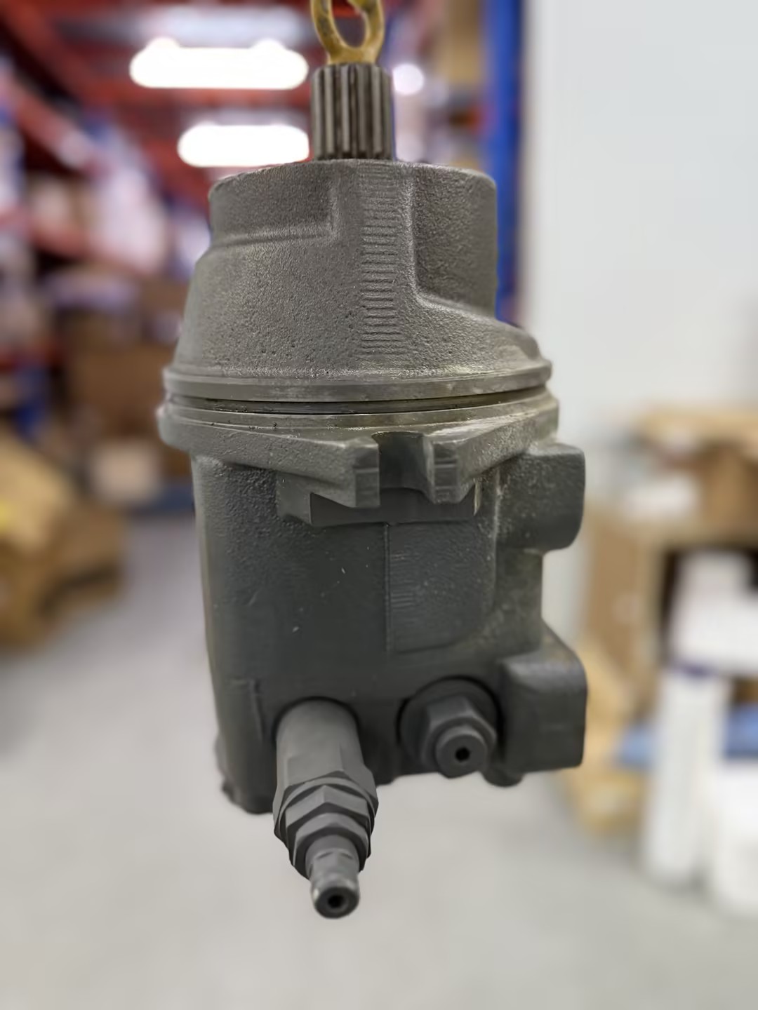 Гидравлический двигатель Liebherr 10122573 для R926