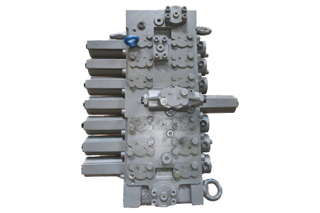 Liebherr 10450984 Главный регулирующий клапан