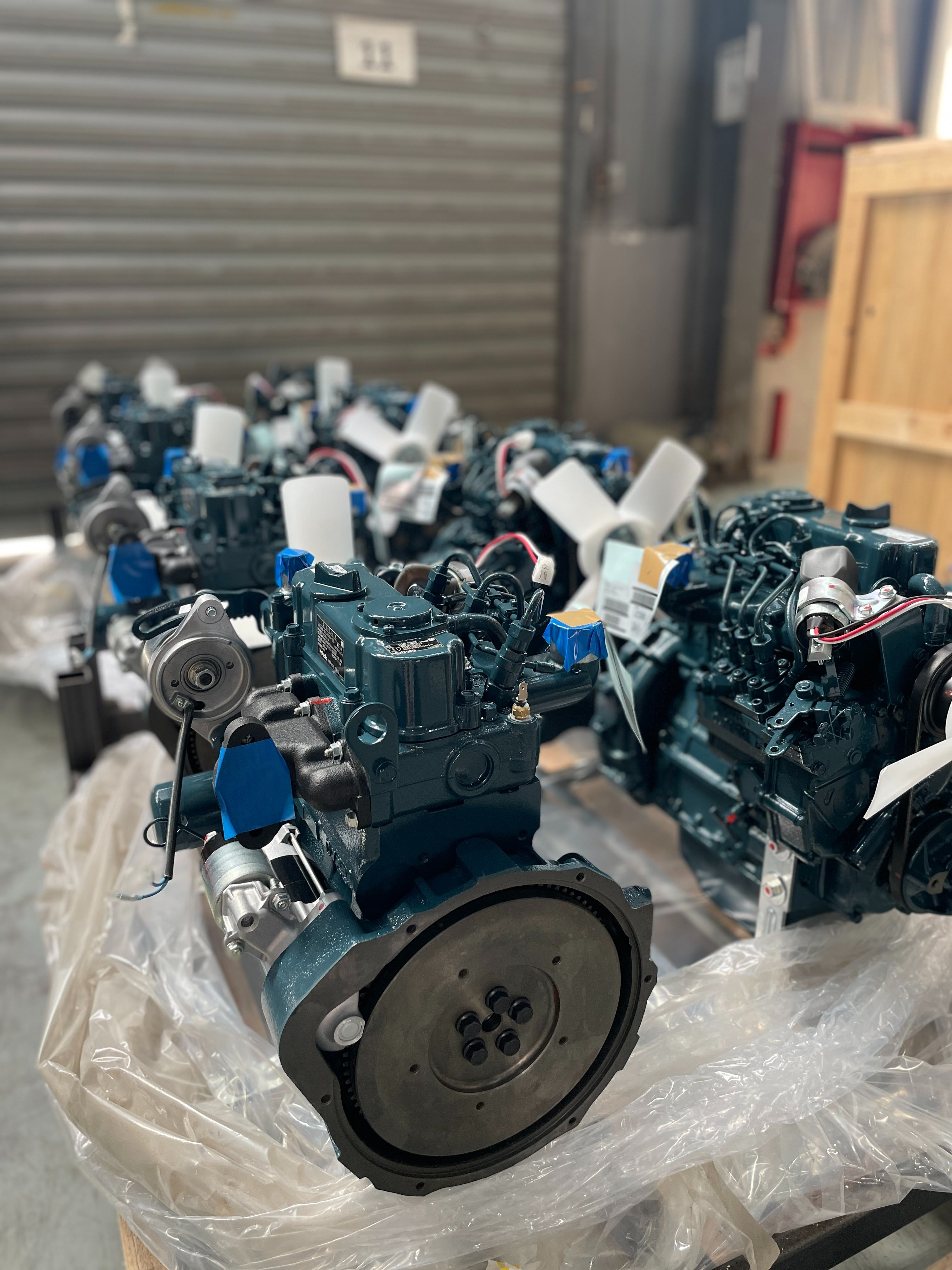 Дизельный двигатель Kubota 1J323-28000 D722-E4B-CBH-1